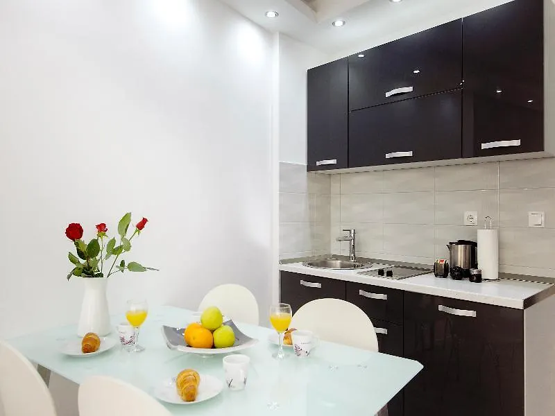 Prior Suites Split